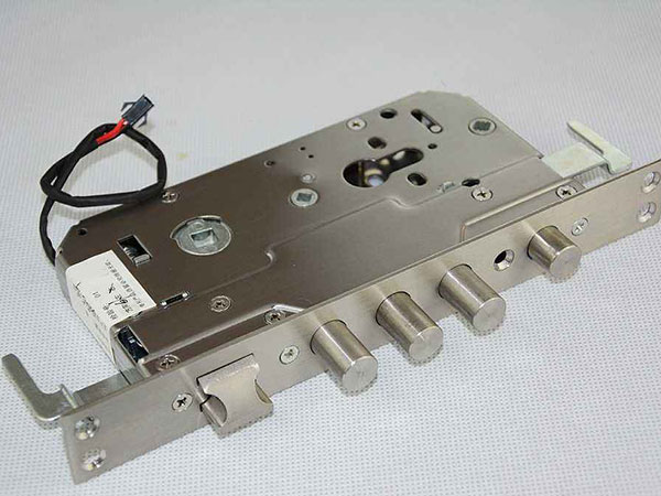 南康24小时上门开锁公司