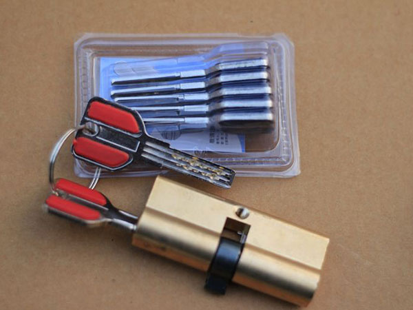 南康24小时上门开锁公司